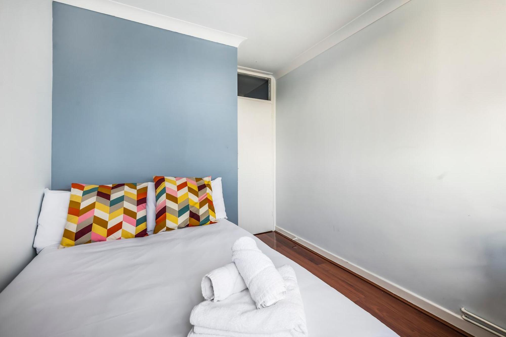 Riverside 3Br With Easy Transport 20Mins To City Centre Лондон Екстер'єр фото